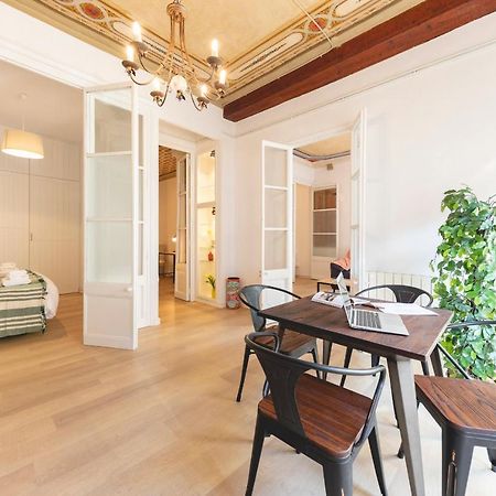 Bravissimo Plaça del Vi, Authentic Historic Apartment Gérone Extérieur photo