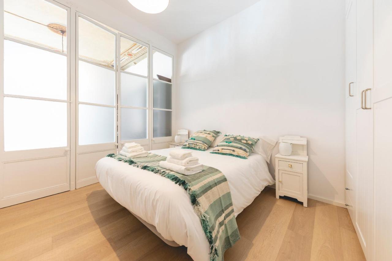 Bravissimo Plaça del Vi, Authentic Historic Apartment Gérone Extérieur photo