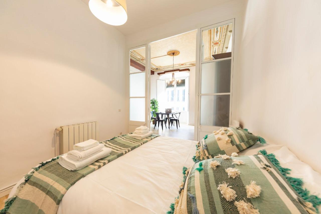 Bravissimo Plaça del Vi, Authentic Historic Apartment Gérone Extérieur photo